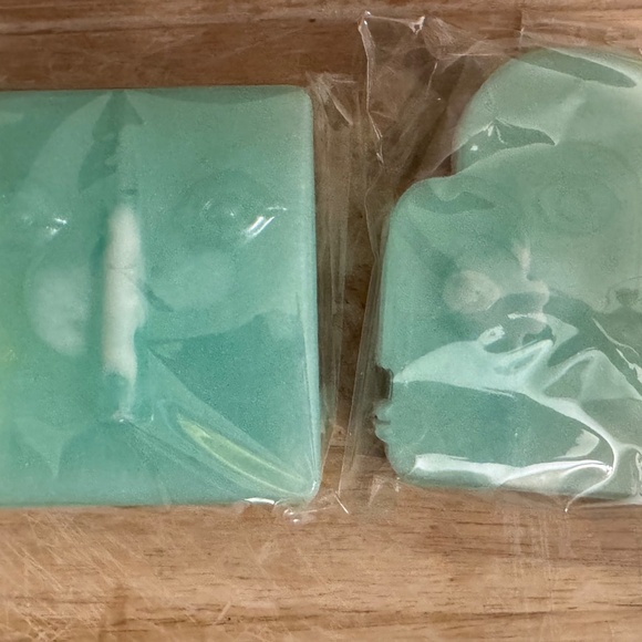 SOAP BOX $20 for 5 LBS of PREMIUM SOAPS W/CLAYS, ESSENTIAL OILS, NATURAL INGRED. - Picture 3 of 17